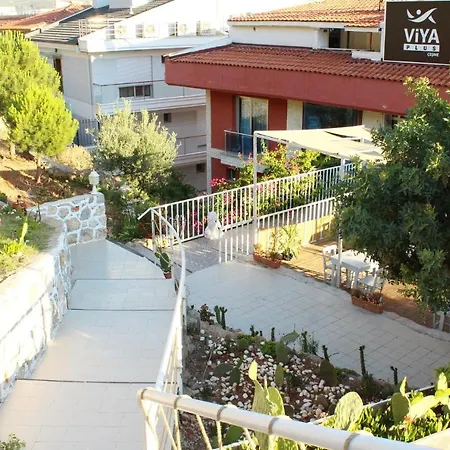 Hotel Viya