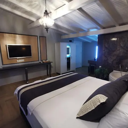 Viya Hotel